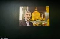 حضور قالیباف در منزل شهید حاجی زاده (7)