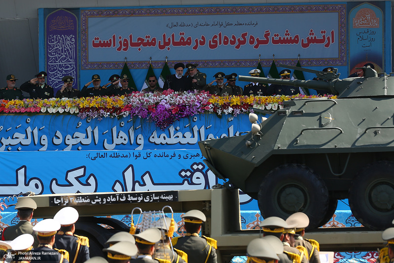 مراسم رژه روز ارتش در جوار حرم مطهر امام خمینی (س) - 2