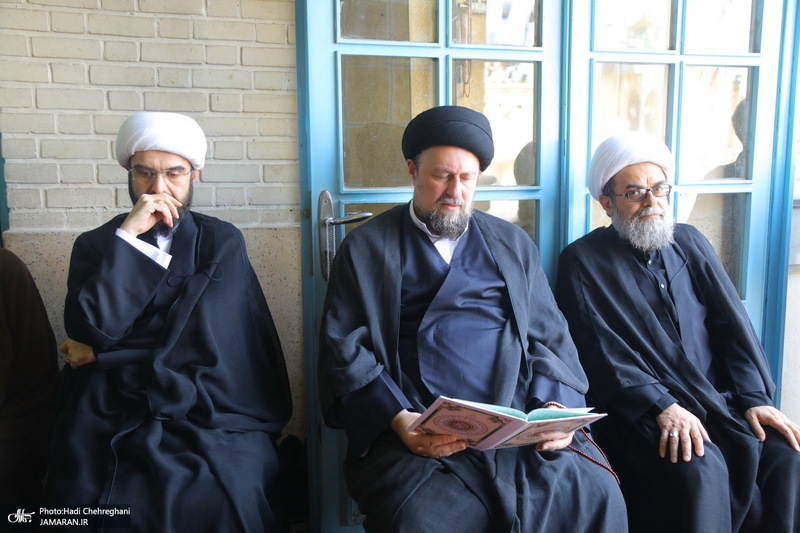 مراسم تشییع همسر مرحوم آیت الله راستی کاشانی (ره)