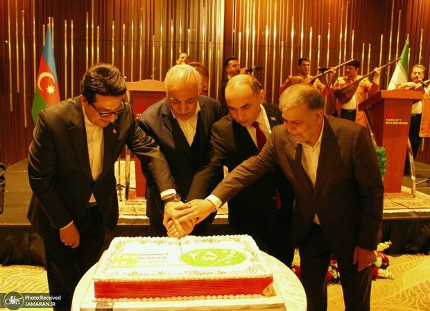 مراسم روز ملی و چهل و پنجمین عید انقلاب اسلامی ایران در باکو + گزارش تصویری