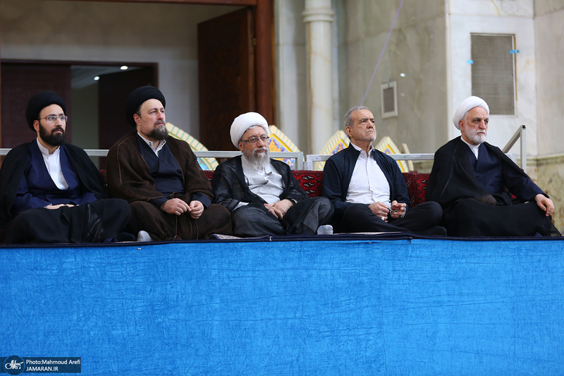 حضور شخصیت‌های سیاسی و مسئولان کشوری و لشکری در مراسم سالگرد ارتحال حضرت امام خمینی (س) -3