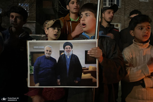 دسته عزاداری شیعیان کشمیر در آستانه تشییع پیکر شهید سید حسن نصرالله (ره)