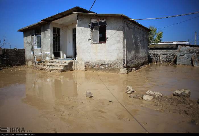 امداد رسانی به روستاهای سیل زده مازندران‎