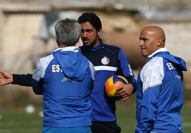 برخورد خرمگاه و رحمتی در کمپ باشگاه
