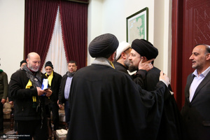 دیدار جمعی از خانواده  های شهدای لبنان با سیدحسن خمینی