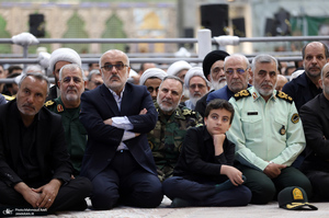 حضور شخصیت‌های سیاسی و مسئولان کشوری و لشکری در مراسم سالگرد ارتحال حضرت امام خمینی (س) -2