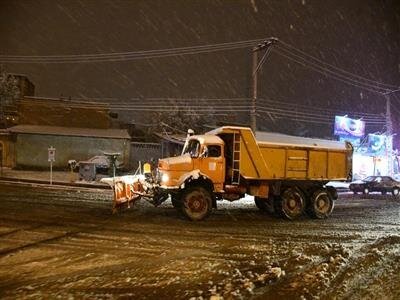 تجهیز مخازن شن و نمک در ۳۵ نقطه حادثه خیز شهرکرد