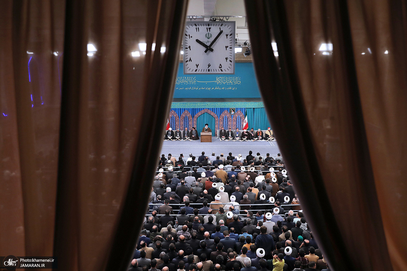 دیدار شرکت‌کنندگان در مسابقات بین‌المللی قرآن با رهبر معظم انقلاب