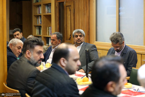 جلسه شورای معاونین و مدیران موسسه تنظیم ونشر آثار امام خمینی