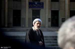 مراسم تشییع پیکر رضا رئیس طوسی استاد دانشکده حقوق و علوم سیاسی دانشگاه تهران