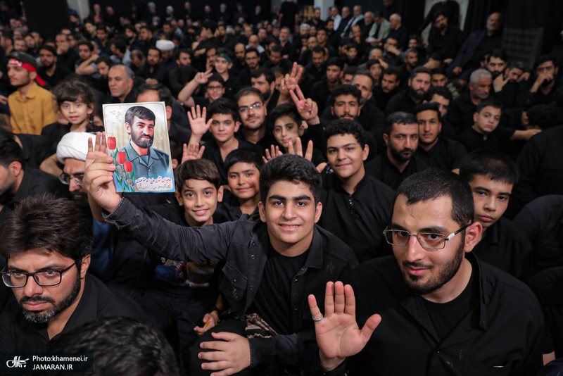 آخرین شب مراسم عزاداری حضرت اباعبدالله الحسین (ع) در حسینیه امام خمینی