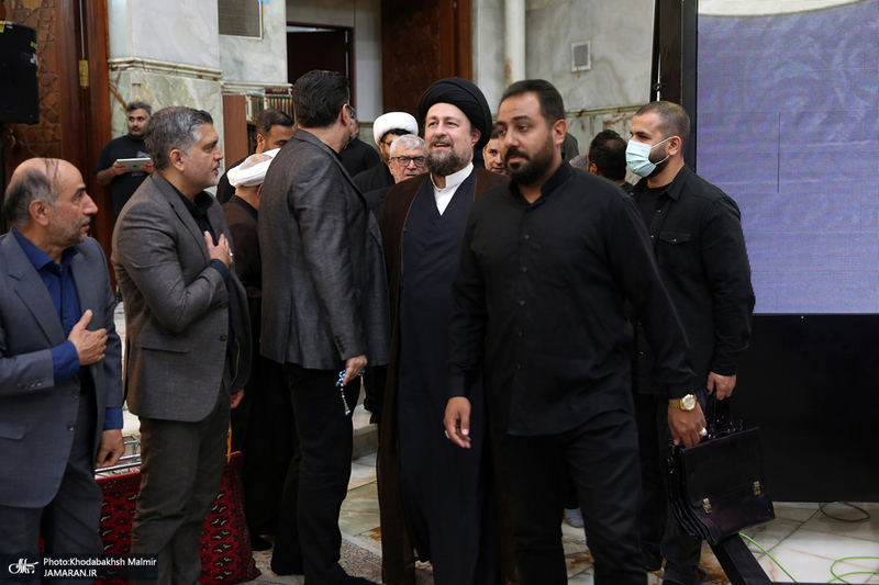 مراسم عزادارای شب عاشورا در حرم مطهر امام خمینی