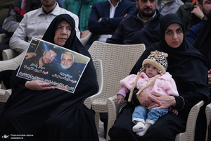 اجتماع «کارگران در مسیر حاج قاسم» در حرم امام خمینی
