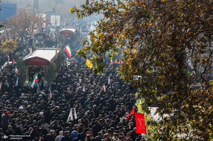 تشییع پیکرهای 110 شهید گمنام دفاع مقدس در تهران - 2