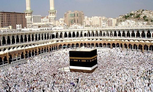 أبارک للشعب الإیرانی المسلم وکل المحرومین فی العالم عید الأضحى المبارک