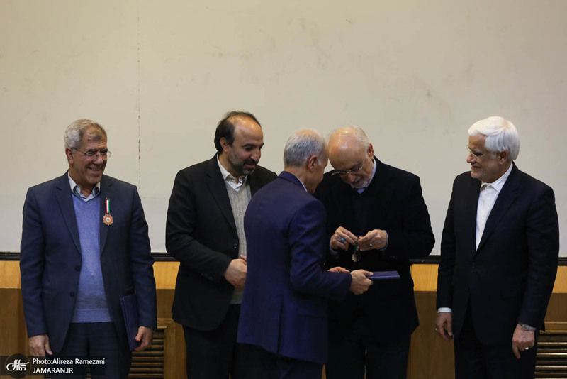 مراسم استاد ممتازی دانشگاه صنعتی شریف با حضور عارف