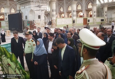  تجدید میثاق رئیس و مدیران سازمان حفاظت محیط زیست با آرمان‌های حضرت امام خمینی (س)