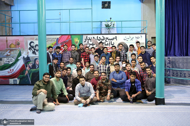 تجدید میثاق اصناف، نهادها، سازمان ها و اقشار مختلف مردم با آرمان های امام خمینی(س)- 1