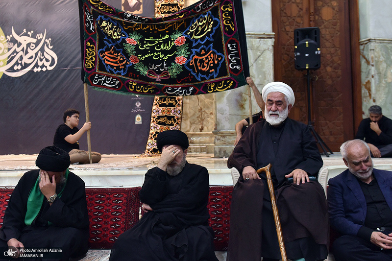 عزادارای روز تاسوعا در حرم امام خمینی (س)