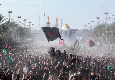 جمعی از طلاب: پیام پیاده روی اربعین دعوت جهانیان به انتظار فرج است