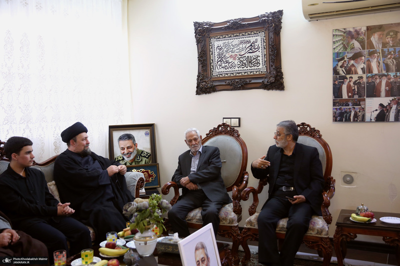حضور آیت الله سید حسن خمینی در منزل شهید سرلشگر سید عبدالرحیم موسوی