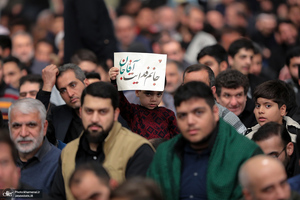 آخرین شب مراسم عزاداری شهادت حضرت فاطمه‌زهرا (س) در حسینیه امام خمینی