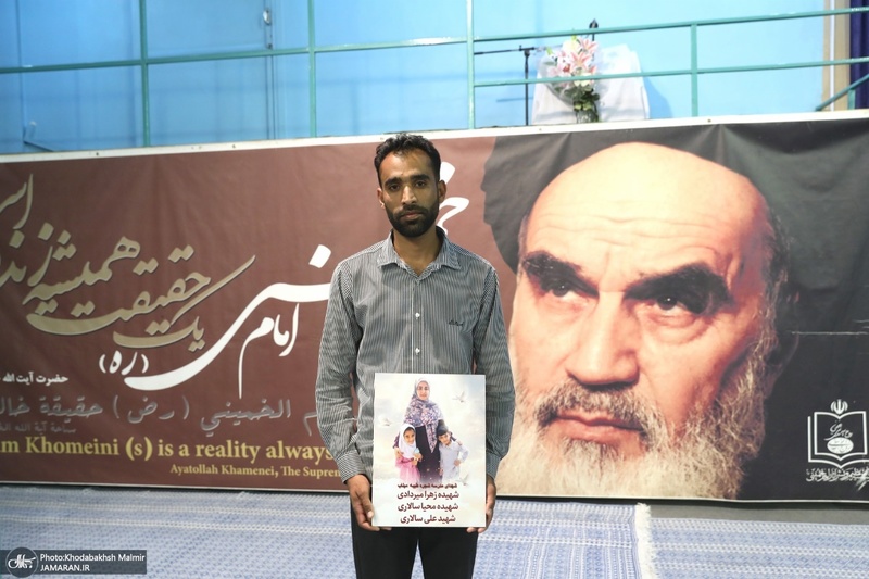 حضور جمعی از خانواده معظم شهدای میناب در جماران