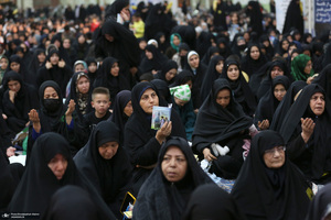 احیای شب بیست و سوم ماه مبارک رمضان در حرم مطهر امام خمینی (س)