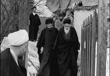 Multimedia: Imam Khomeini's message to the Iranian nation during the last day of exile in Noufel-Lochateau, France.
