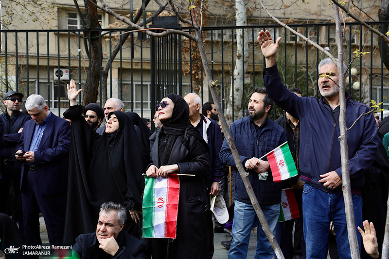 مراسم تشییع پیکرهای مطهر 84 شهید قهرمان ناوشکن دنا -2