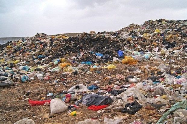 انتقال سایت زباله شهری مهاباد به ۵ ماه دیگر موکول شد