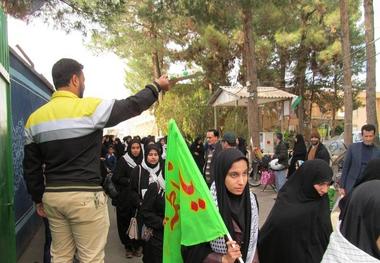 کاروان راهیان نور خواهران بسیجی سیرجان به مناطق جنوب  کشور اعزام شد