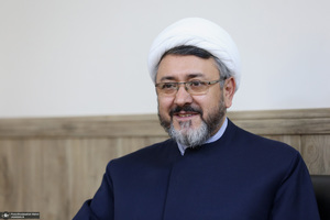 دیدار نرجس سلیمانی با دکتر علی کمساری ریاست موسسه تنظیم ونشرآثار امام خمینی (س)