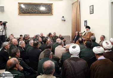 دیدار جمعی از فرماندهان نیروهای مسلح با فرمانده معظم کل قوا