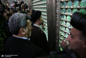 تجدید میثاق شهردار تهران و اعضای شورای اسلامی شهر تهران با آرمان های امام(س)