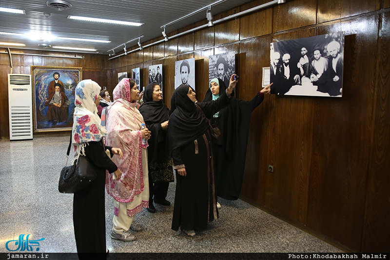 بازدید جمعی از شاعران پاکستانی از جماران