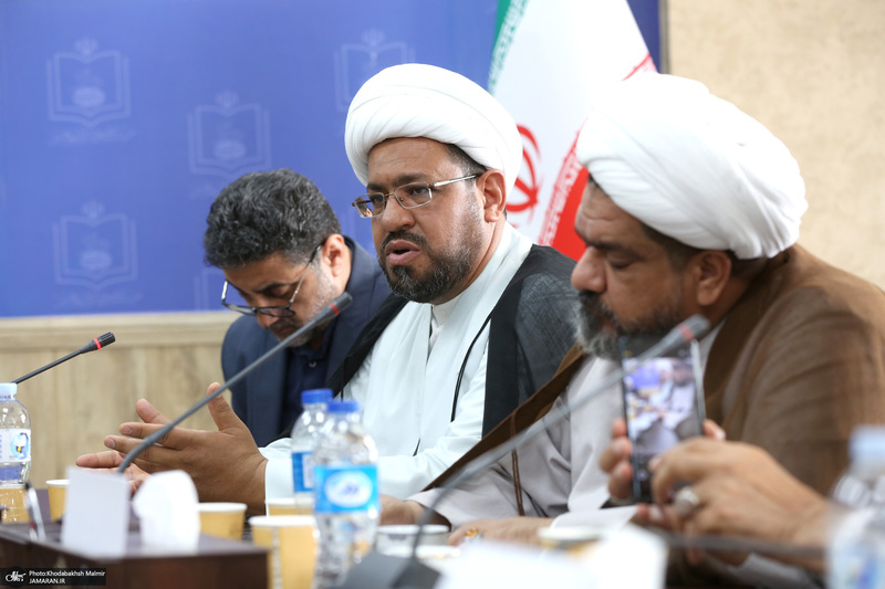 دیدار جمعی از علمای کشور عراق با رئیس موسسه تنظیم ونشر آثار امام خمینی