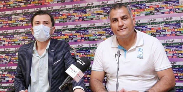 مربی پیکان: آنقدر امتیاز از دست رفته که از ته جدول جدا نمی‌شویم/ امیدوارم تمام مربیان مثل ویسی باشند
