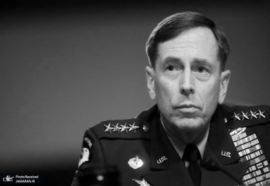 فرمانده پیشین سنتکام: درگیری طولانی با ایران، می‌تواند ذخایر دفاعی آمریکا را تحت فشار قرار دهد/ اصابت تنها یک موشک به پایگاه یا شناور آمریکایی ممکن است تلفات جدی به‌دنبال داشته باشد