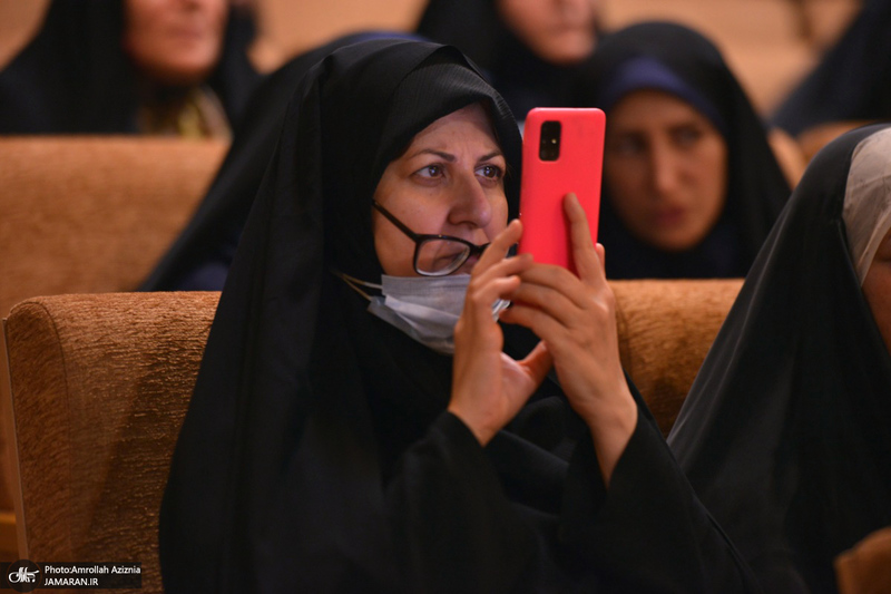 نشست «معلمان انقلاب اسلامی» در جوار حرم مطهر امام خمینی (س)