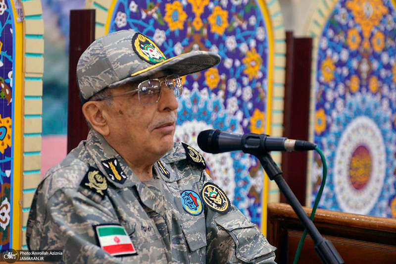 تجدید میثاق فرماندهان، پیشکسوتان و دانشجویان اعزامی ارتش به دروه معارف جنگ با آرمان های امام خمینی (س)