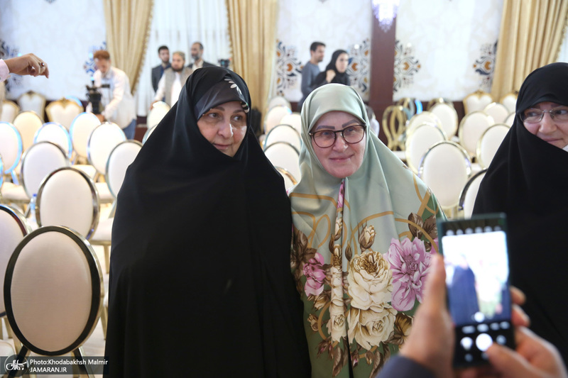 نشست «گفتمان توحیدی اخلاقی‌ امام‌ خمینی(س) در دنیای معاصر؛ دستاوردها و آینده فرارو» (2)