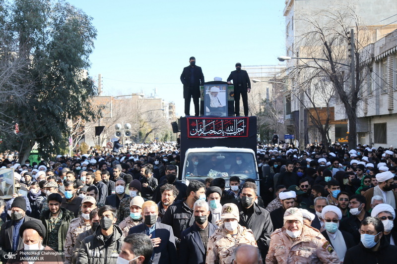 مراسم تشییع آیت الله العظمی صافی گلپایگانی (ره) در قم -1