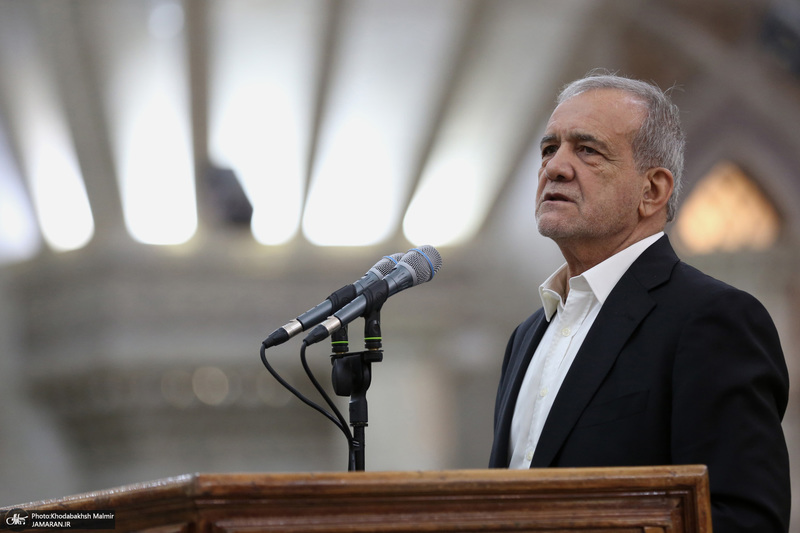 تجدید میثاق رئیس‌جمهور و اعضای دولت با آرمان‌های حضرت امام خمینی (س) - 2