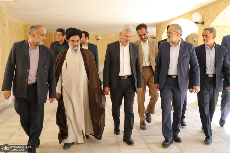 بازدید معاون پارلمانی رئیس جمهور از بیت تاریخی حضرت امام(س)