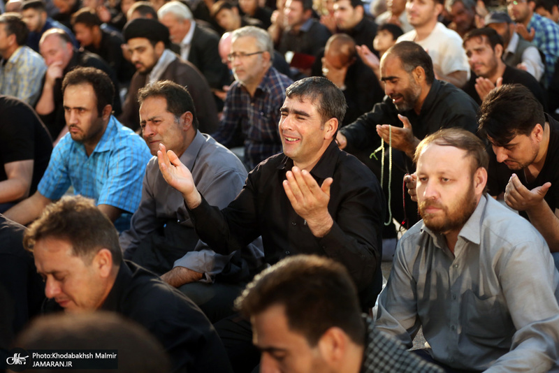 ..احیای شب بیست وسوم ماه مبارک رمضان در حرم مطهر امام خمینی(س)