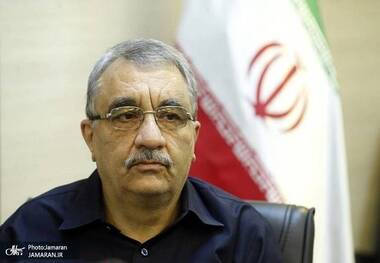 فرجی‌راد، استاد ژئوپلیتیک: کار غیرقانونی ترامپ منطقه را به تشنج می‌کشد/ اسرائیل از روز اول حمله با آمریکا و ترامپ هماهنگ بوده است/ رژیم صهیونیستی در تنگنا قرار گرفته/ اجازه بدهیم مسئولین نظام در خصوص واکنش ایران به جمع‌بندی برسند