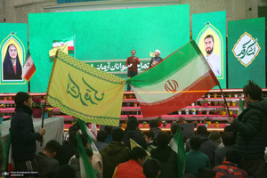 اجتماع باشکوه نوجوانان آرمانی لشکر قدس در حرم مطهر امام خمینی (س)