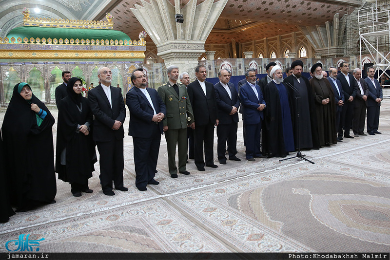 تجدید میثاق رئیس جمهوری و هیات دولت با آرمان های حضرت امام(س)