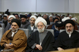 نشست نقد و بررسی کتاب نسی و کبیسه به همراه رونمایی از کتاب فقه و نجوم